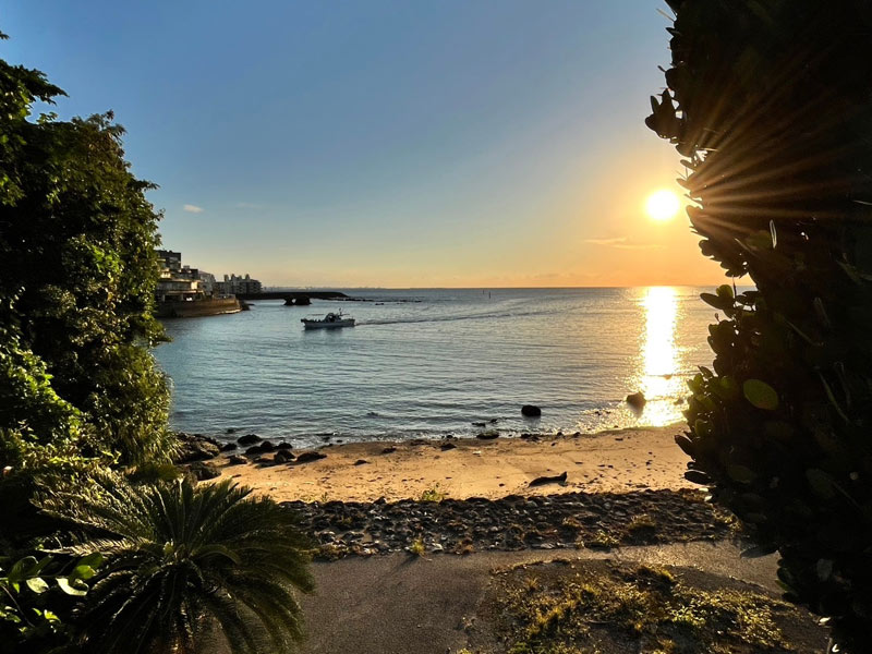 嘉手納漁港出航