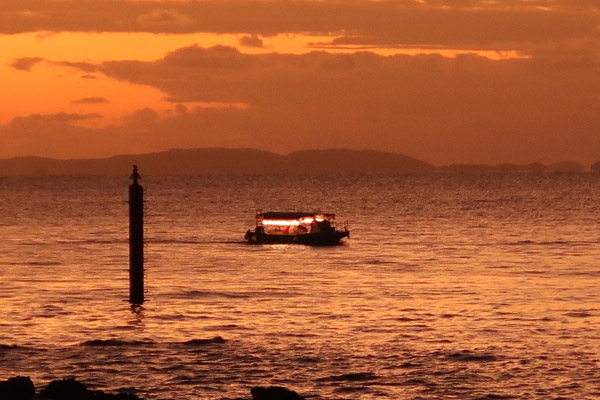 サンセットクルーズ